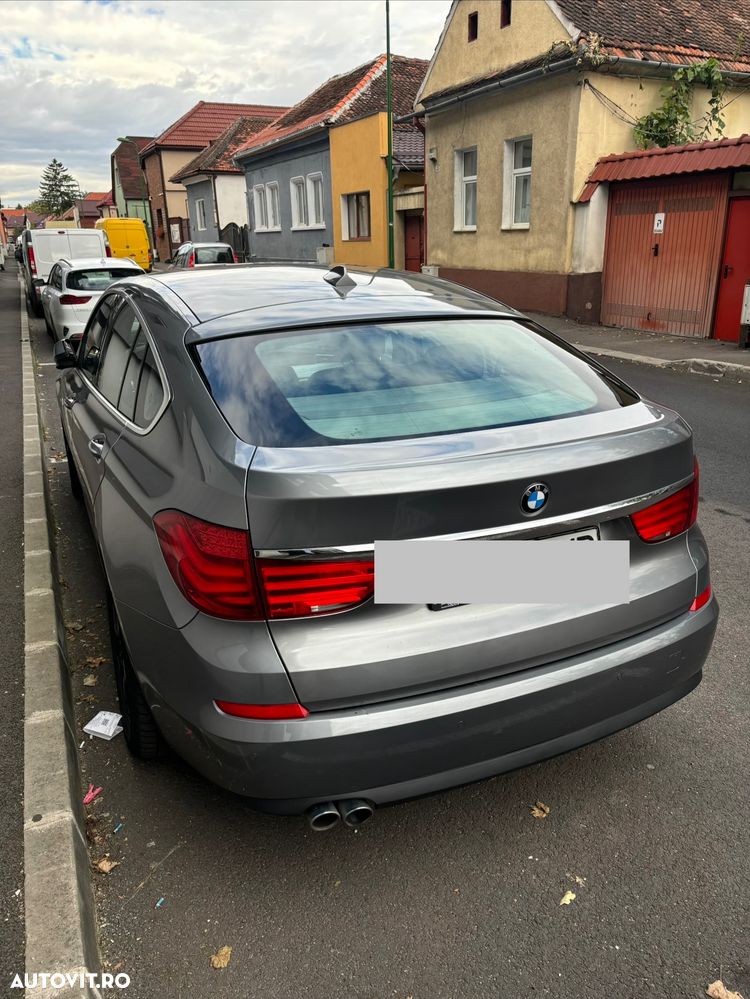 BMW Seria 5 530d xDrive Aut. - 2