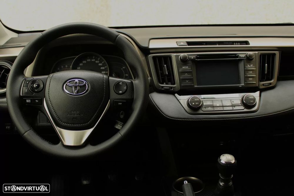 Toyota RAV4 2.0 D-4D Comfort+GPS - 31
