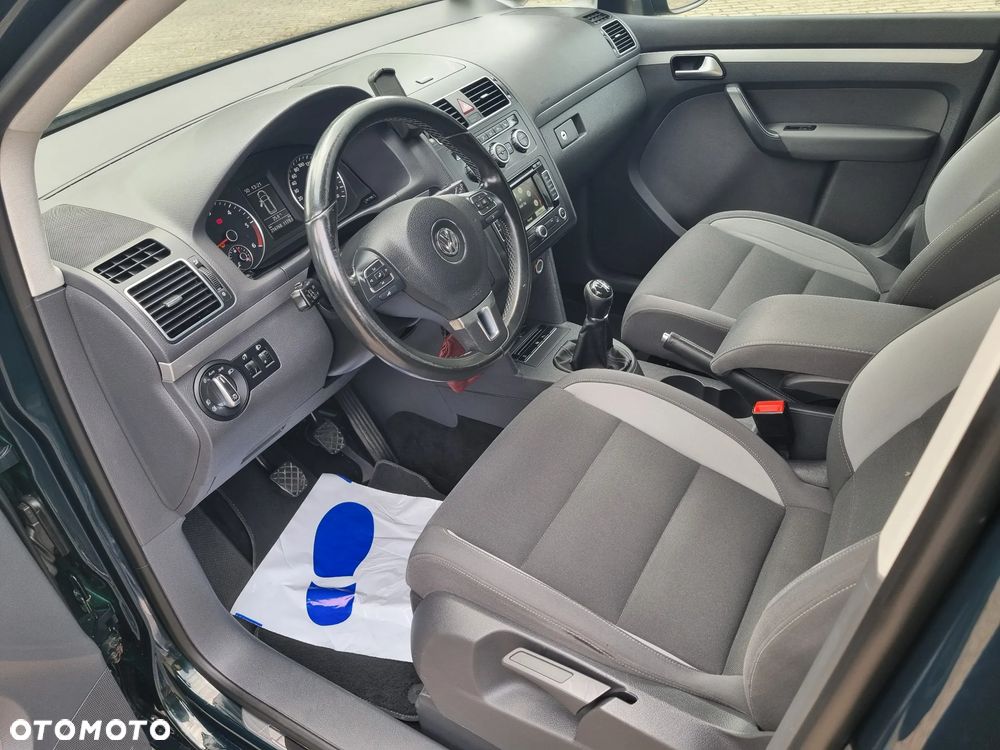 Volkswagen Touran 2.0 TDI DPF Life - 10