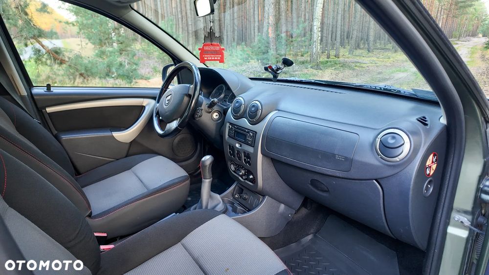 Dacia Duster 1.6 16V 4x2 Essentiel - 4