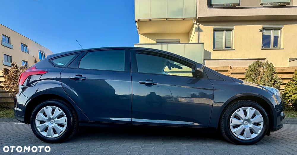 Ford Focus 1.6 TDCi DPF Trend - 12