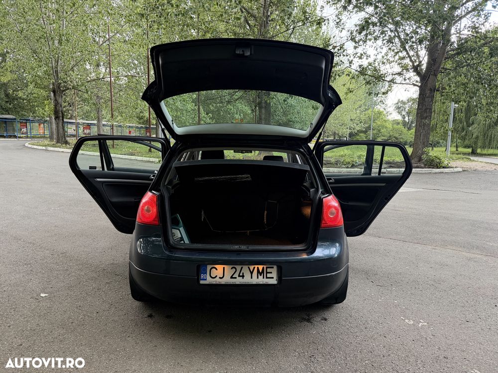 VOLKSWAGEN Golf 2005 — imagine 7