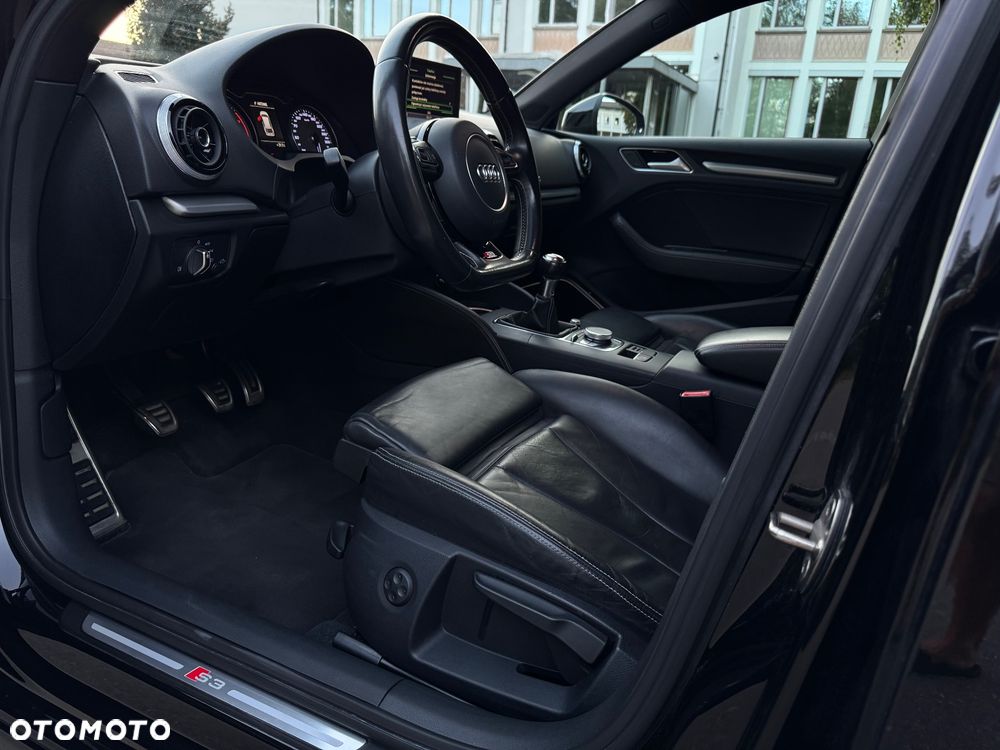 Audi S3 Sportback - 10