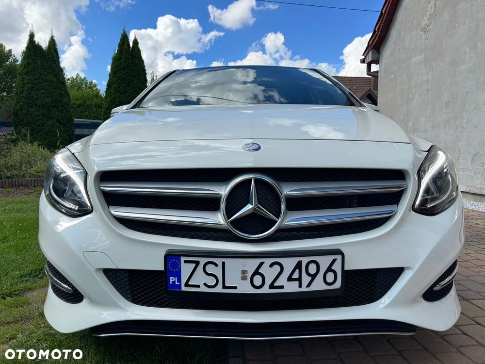 Mercedes-Benz Klasa B 250 4Matic 7G-DCT UrbanStyle Edition - 2