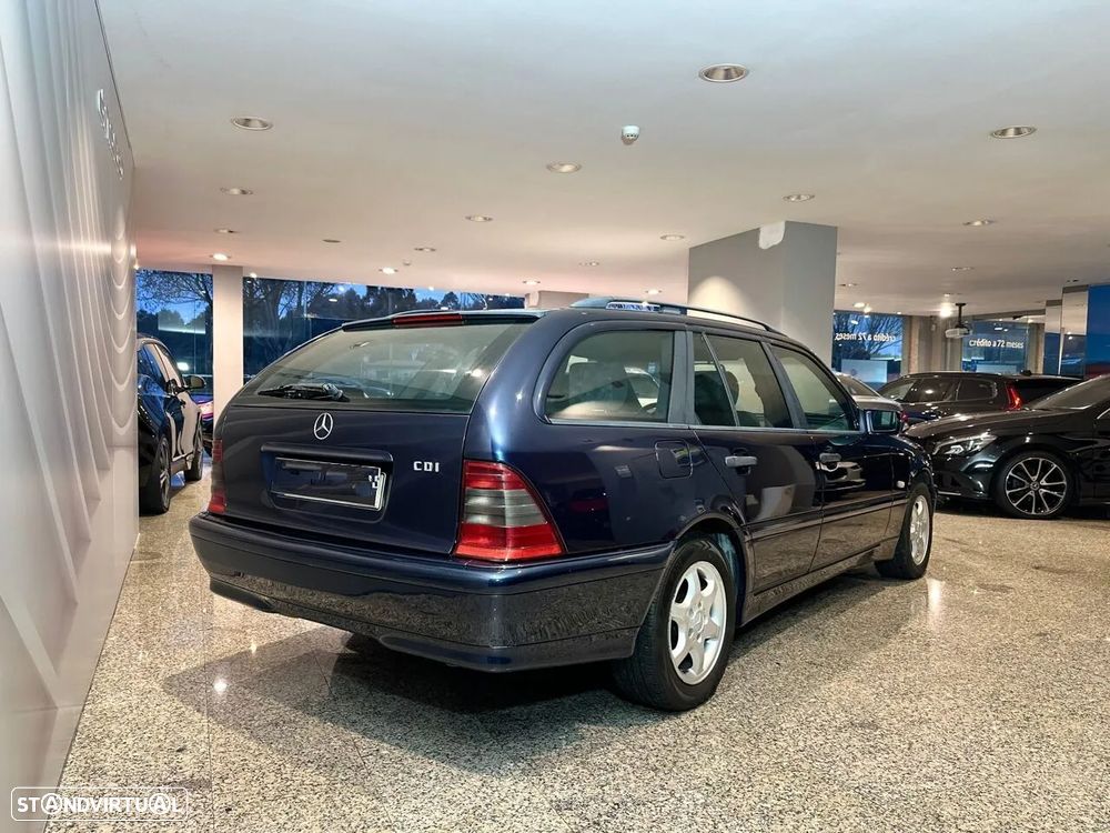 Mercedes-Benz C 220 - 3