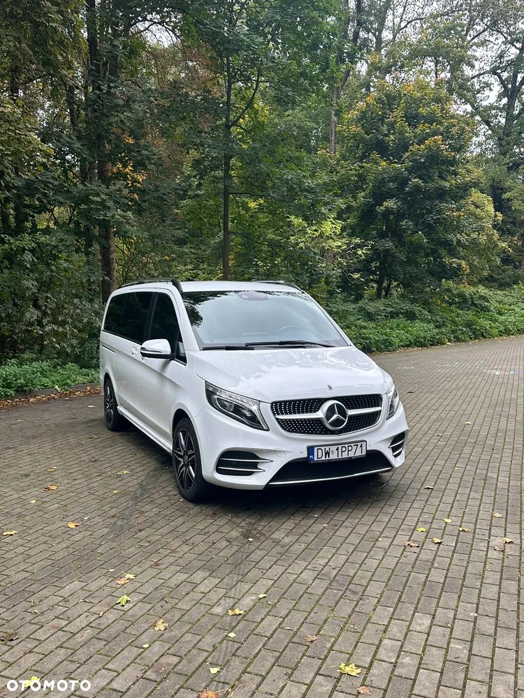 Mercedes-Benz Klasa V 300 d 4-Matic Exclusive 9G-Tronic (d³ugi) - 2