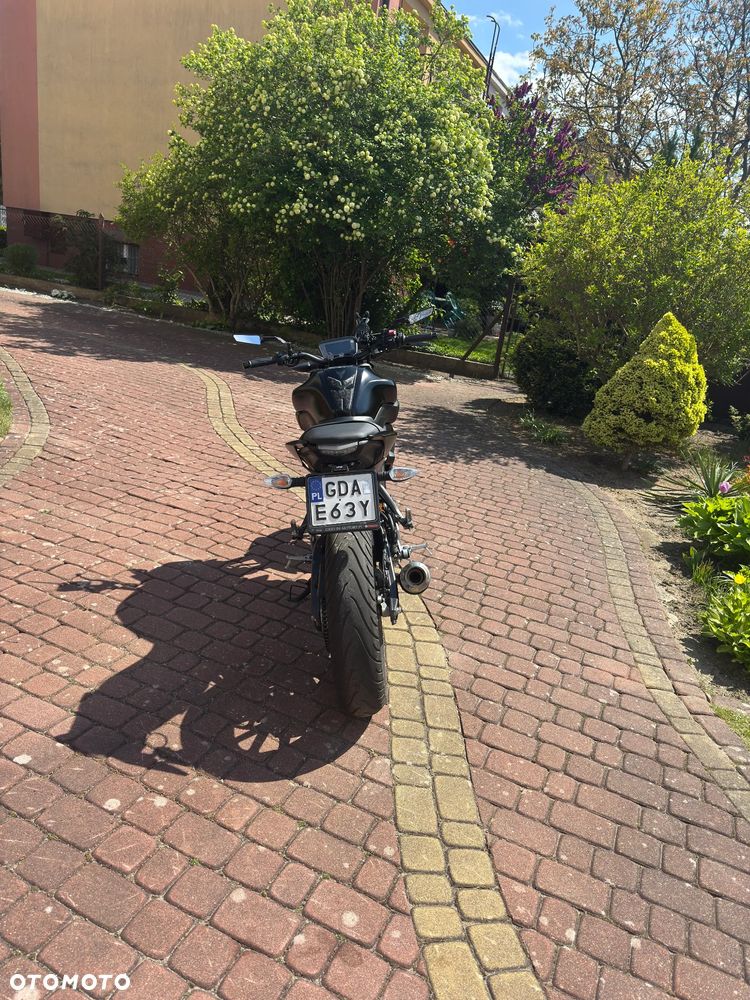 Yamaha MT - 6