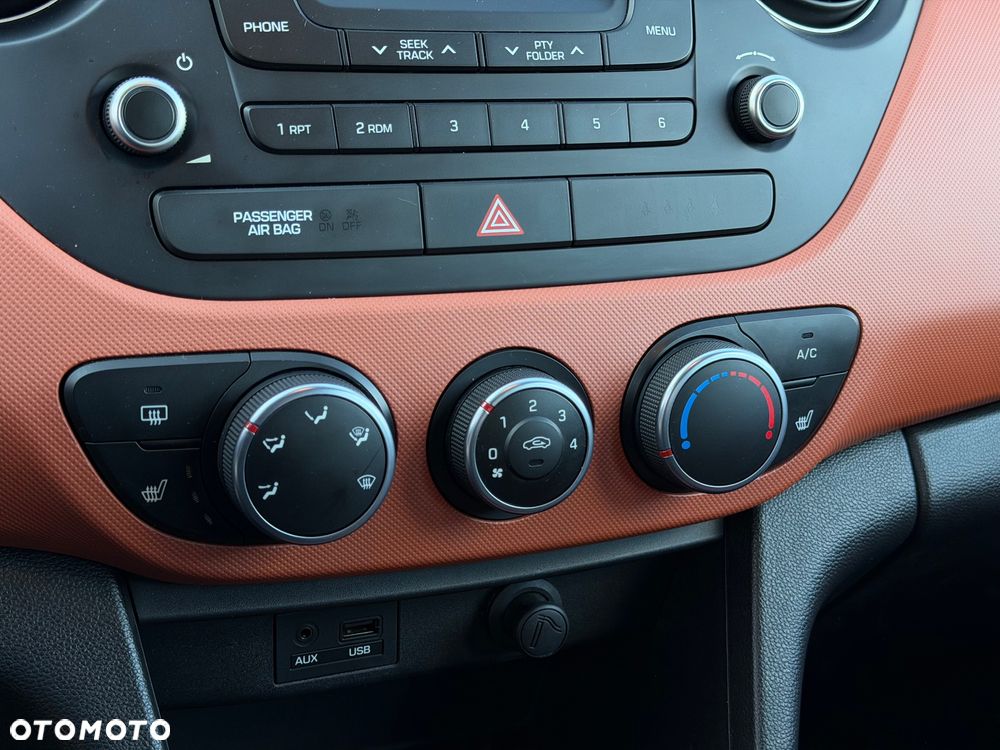 Hyundai i10 1.2 Premium - 16