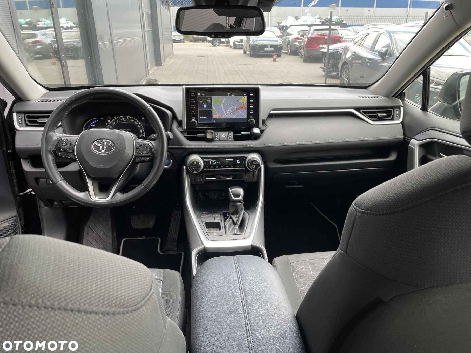 Toyota RAV4 2.5 Hybrid Comfort 4x2 - 19