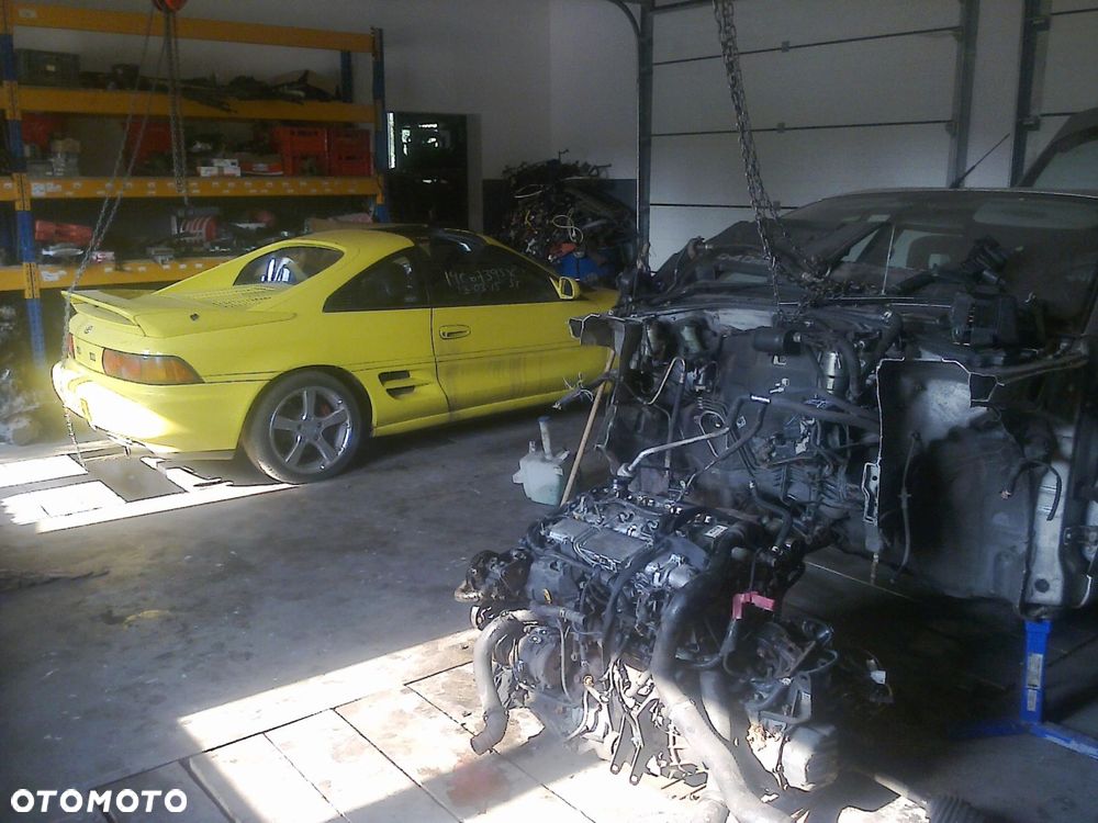 Toyota MR2 SW20 2,0 listwa błotnika tył PRAWA - 12