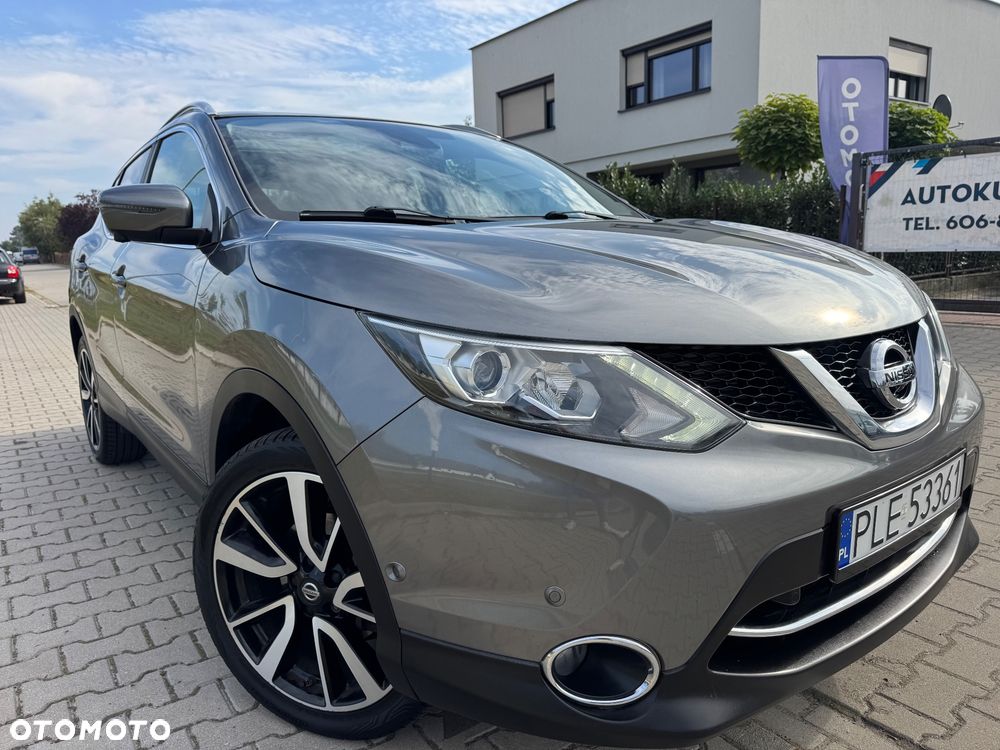 Nissan Qashqai 1.6 DIG-T Tekna - 1