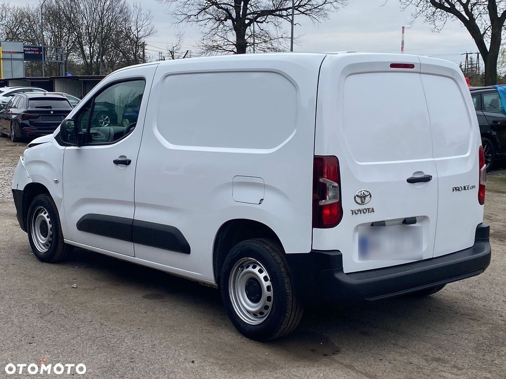Toyota PROACE CITY 1.5 CRD - 11