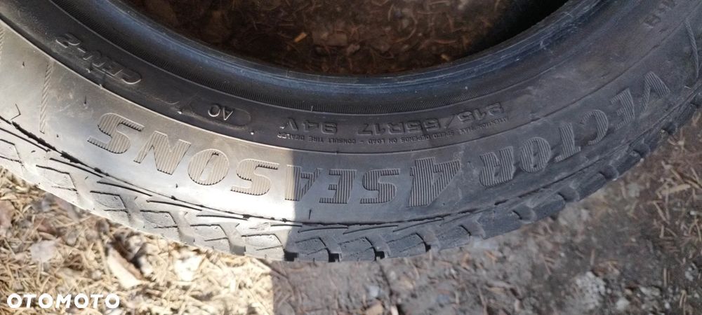 215/55/17 goodyear vector 4season gen2 - 2