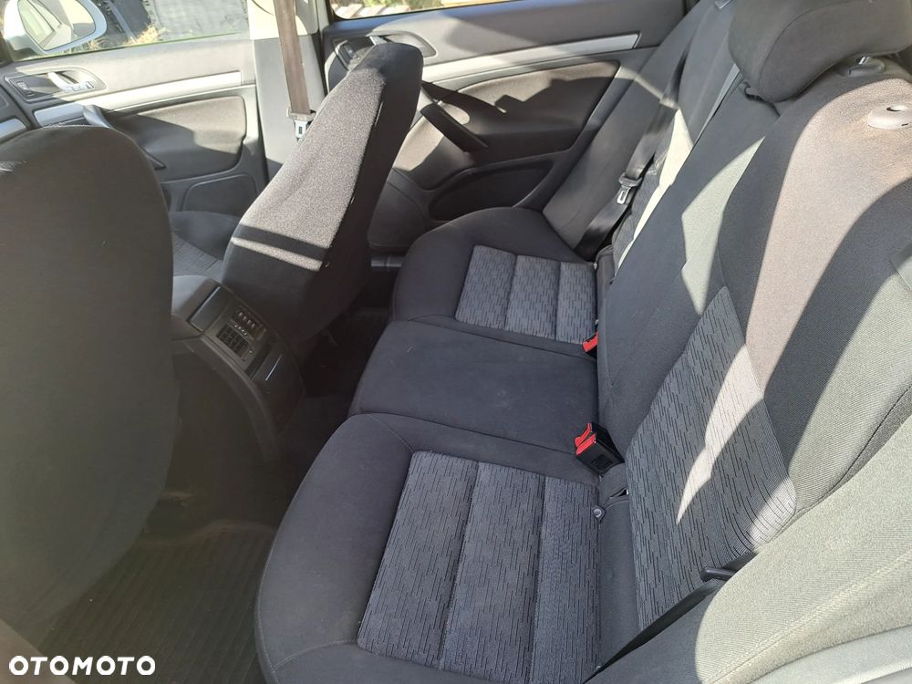 Skoda Octavia 1.6 TDI Active - 9