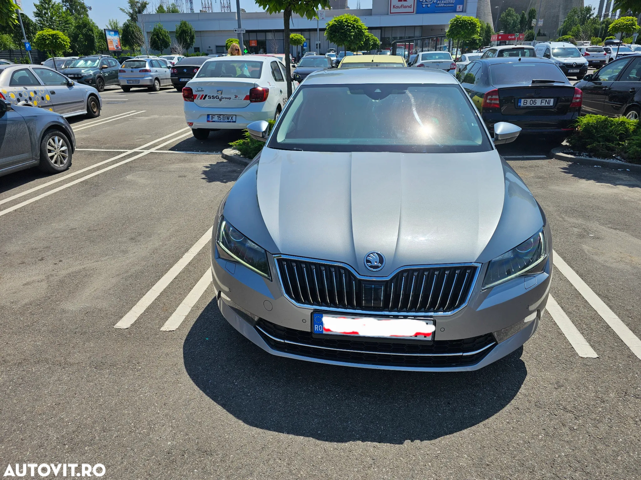 Skoda Superb 1.6 TDI Ambition - 5