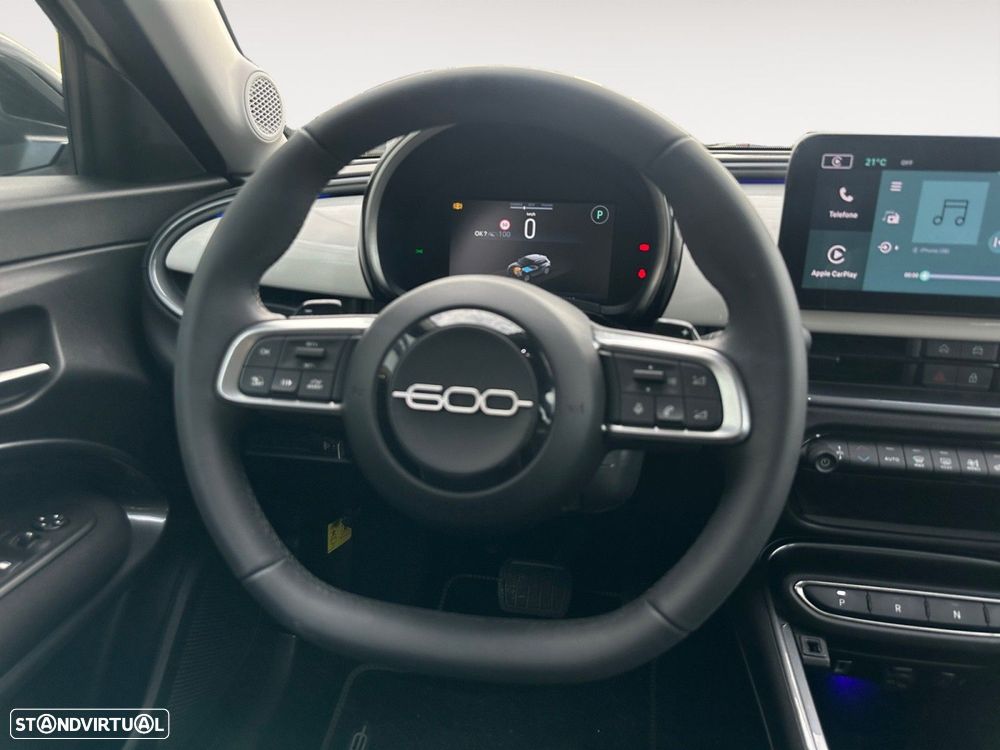 Fiat 600 1.2 Hybrid - 12