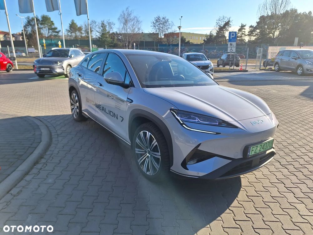 BYD Sealion 7 91.3kWh Excellence AWD - 6