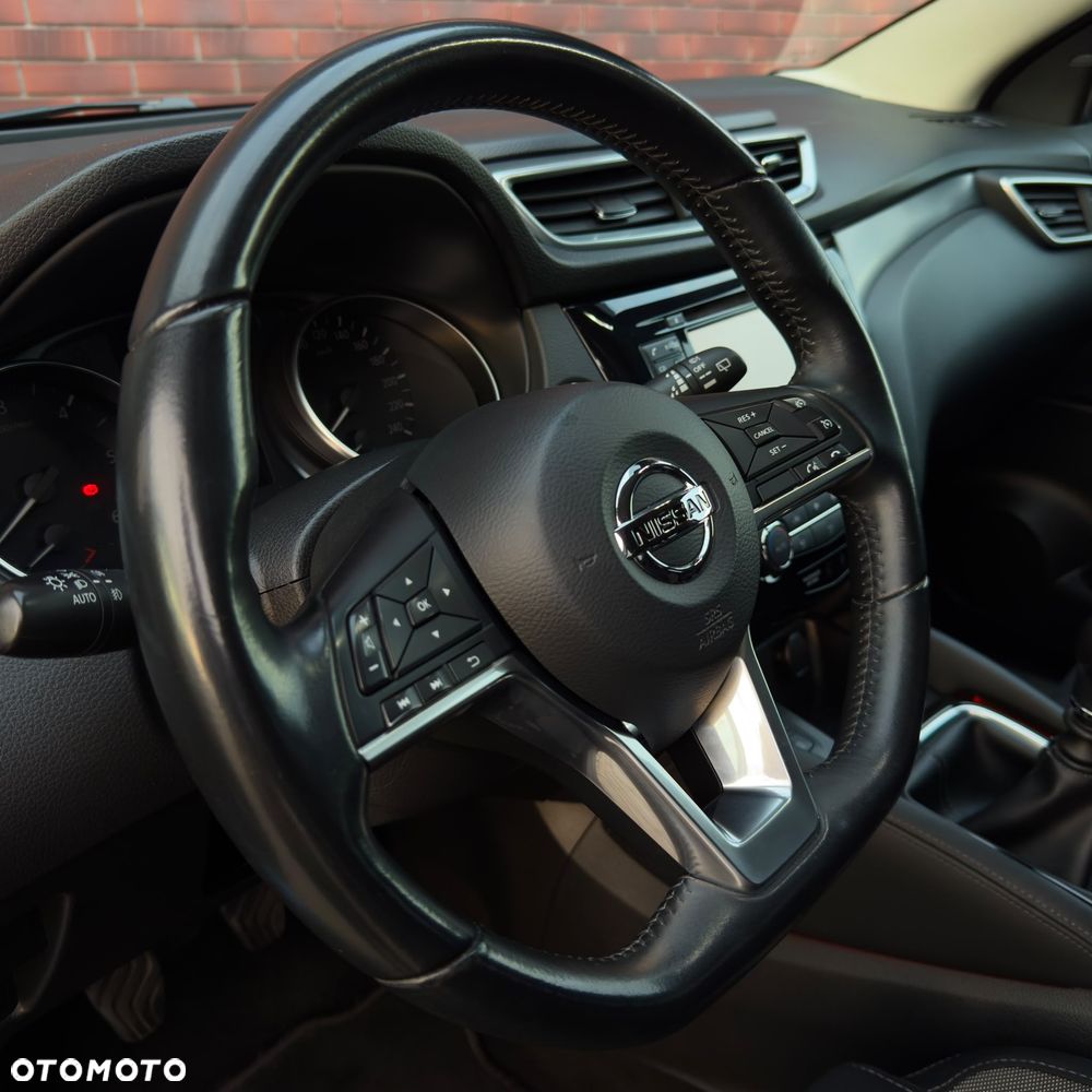 Nissan Qashqai - 27