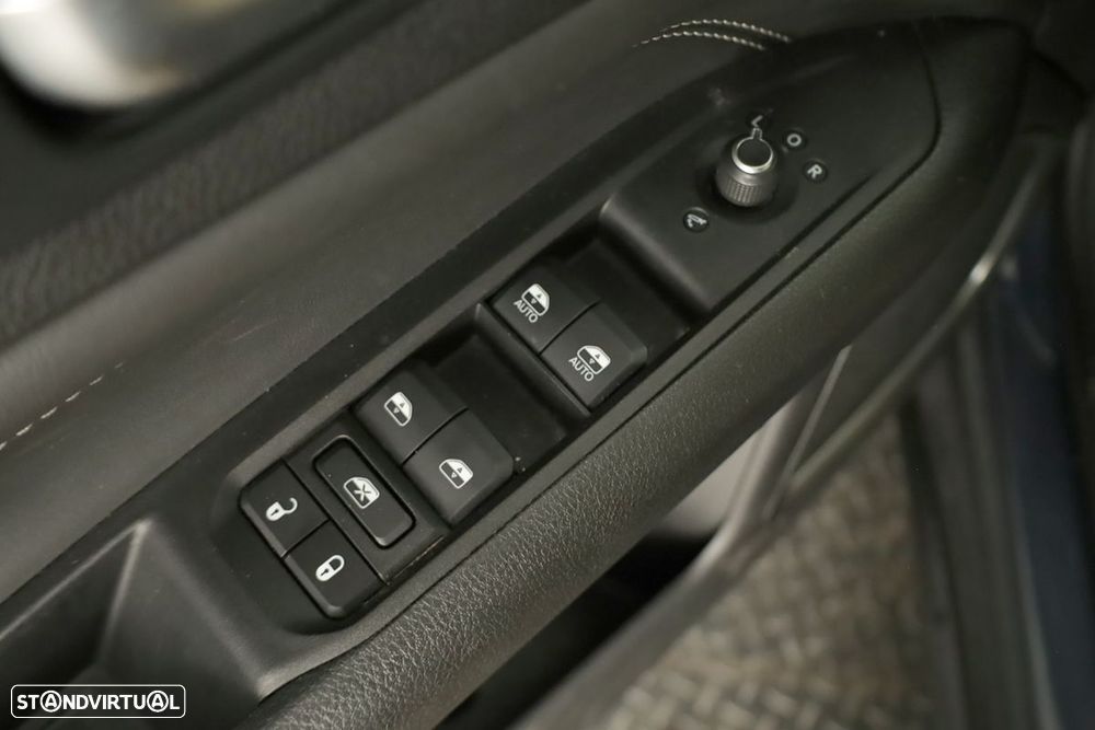 Jeep Compass 1.3 T4 4xe Auto Limited - 18
