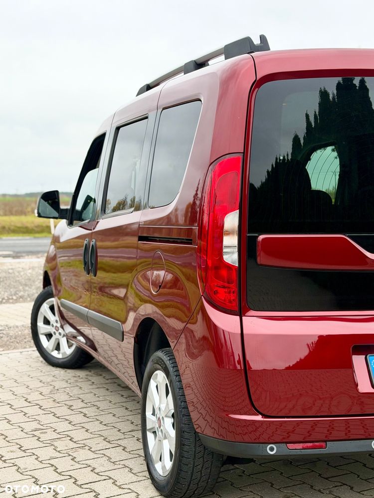 Fiat Doblo 1.4 T-Jet 16V Lounge - 21