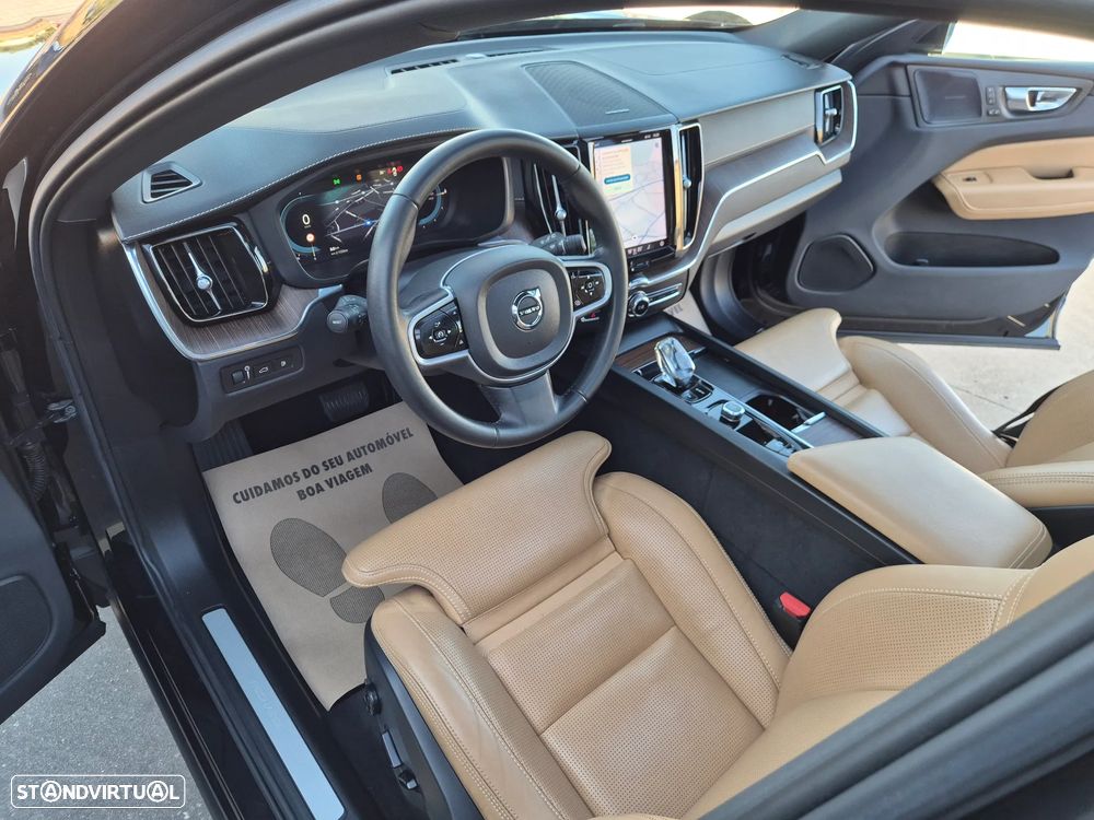 Volvo XC 60 2.0 T8 PHEV Inscription AWD - 6