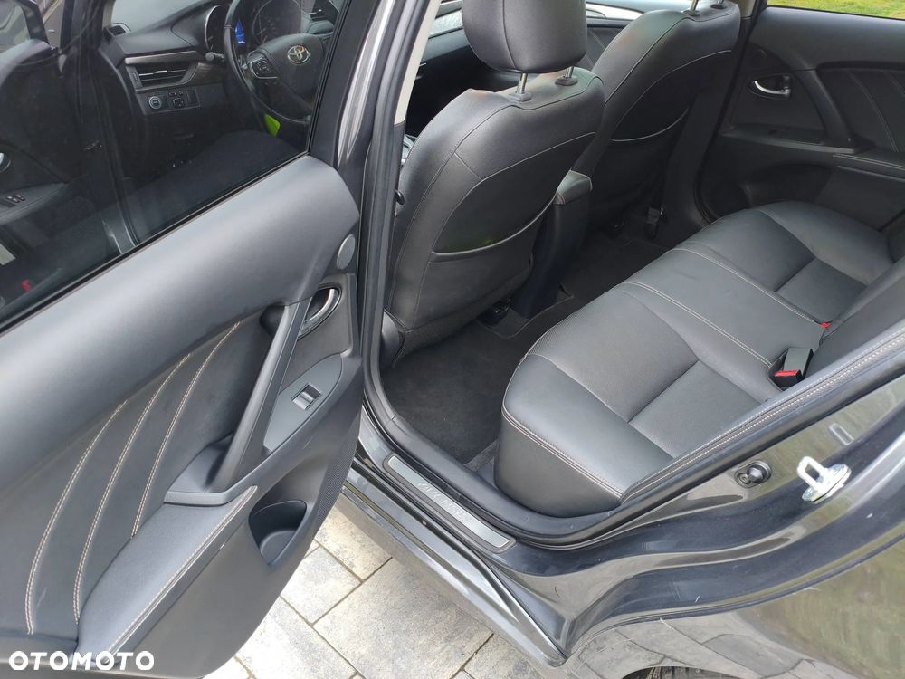 Toyota Avensis 2.0 Prestige MS - 8