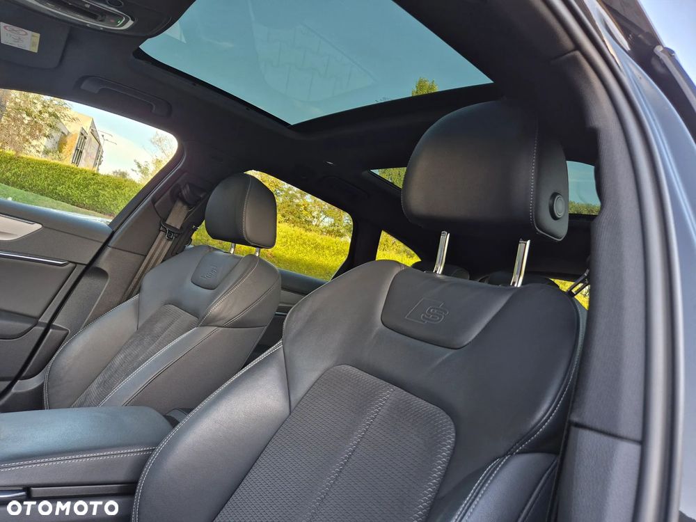 Audi A6 - 24