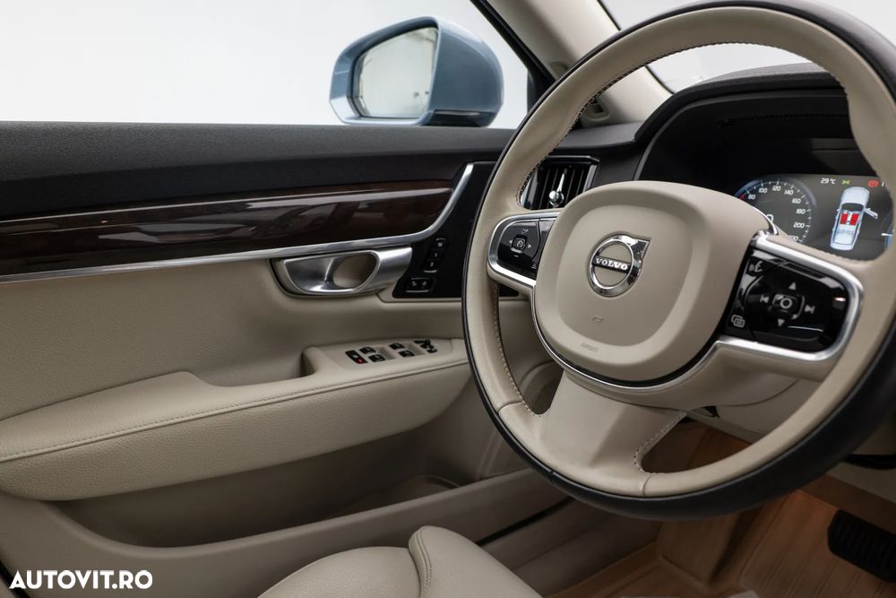 Volvo S90 T8 Recharge AWD Geartronic Inscription - 17