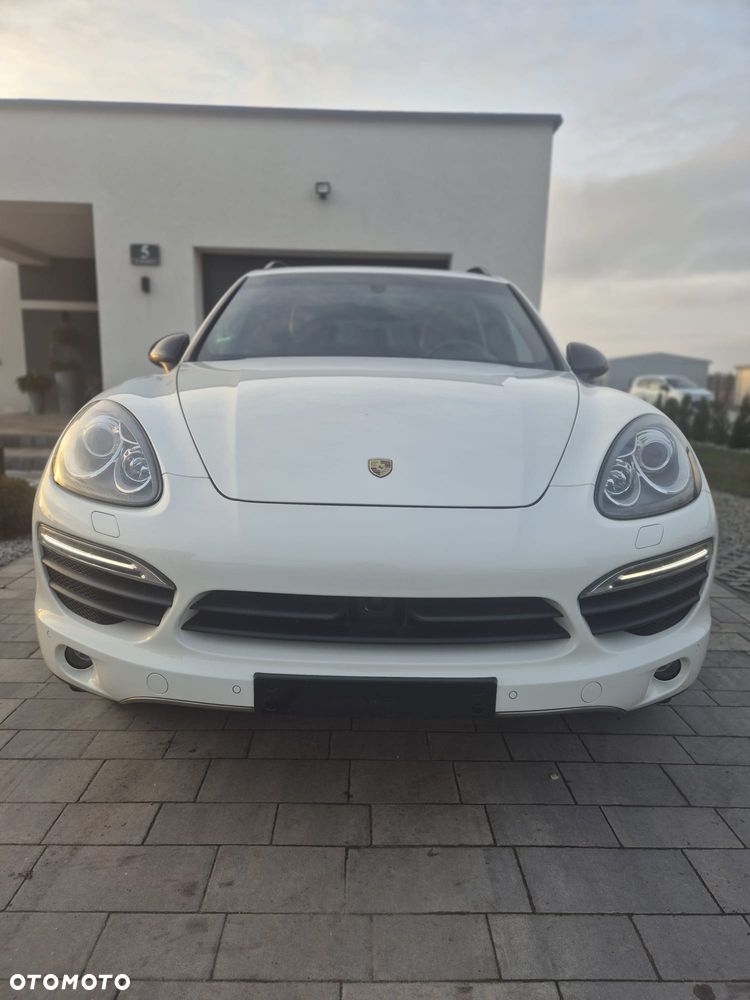 Porsche Cayenne - 14