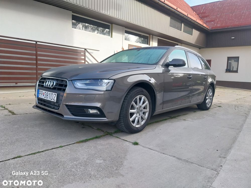 Audi A4 Avant - 2
