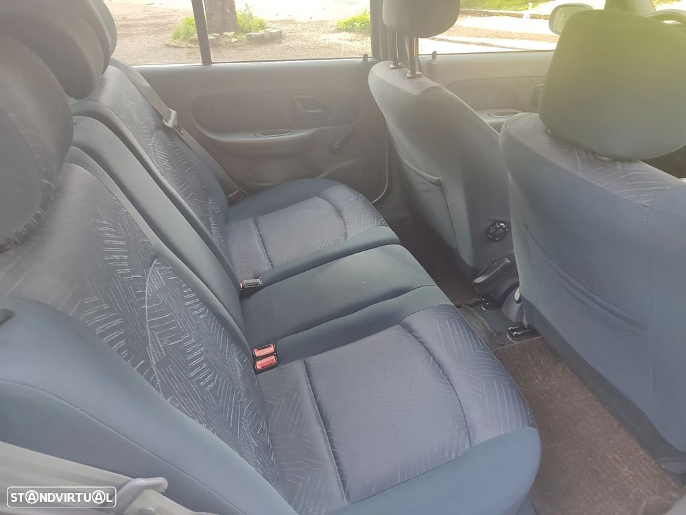 Renault Clio 1.2 16V Tech´Road - 7