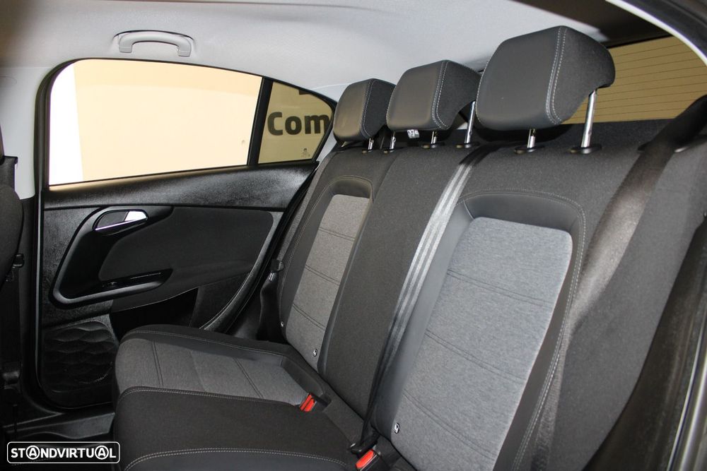 Fiat Tipo Cross 1.0 GSE T3 - 29