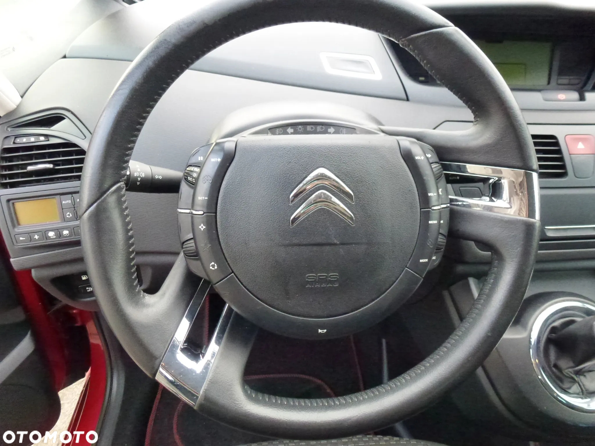 Citroën C4 Picasso 1.6 HDi Equilibre Pack - 9