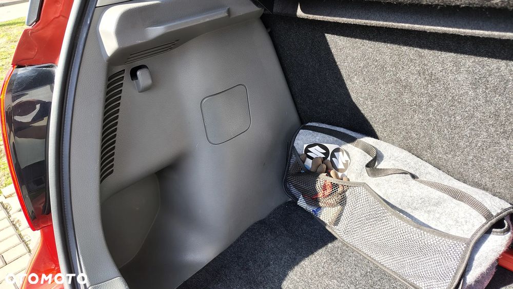 Suzuki SX4 1.6 Premium - 17