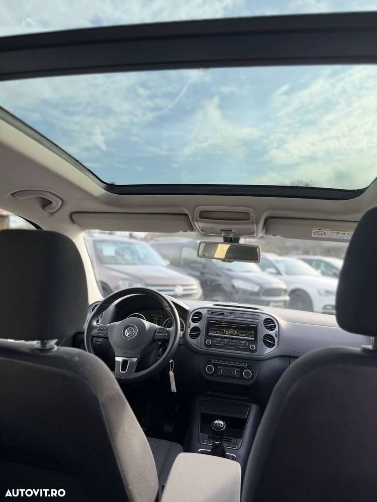 Volkswagen Tiguan - 3