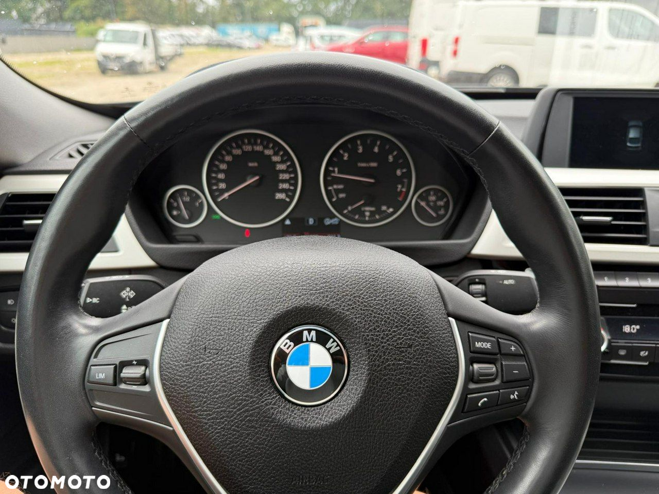 BMW 3GT 320i Advantage - 21