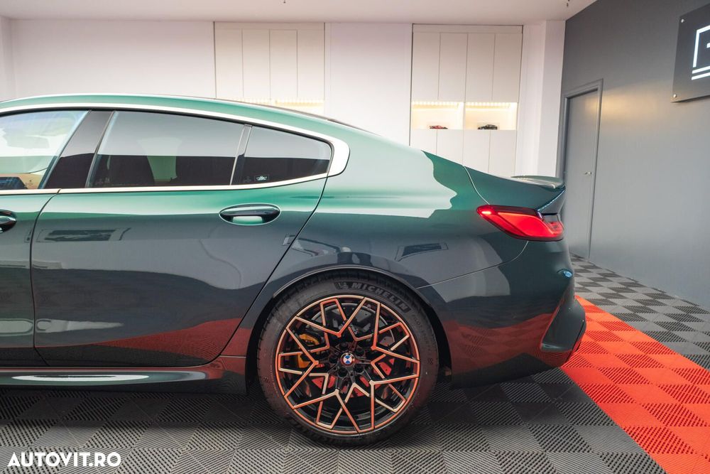 BMW M8 - 40
