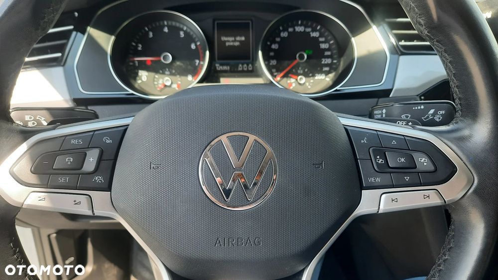 Volkswagen Passat 1.5 TSI EVO Business DSG - 23