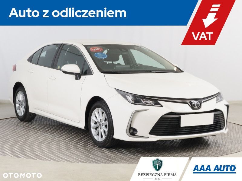 Toyota Corolla - 1