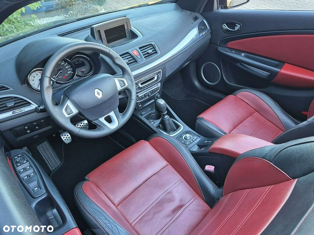 Renault Megane dCi 160 FAP GT - 19