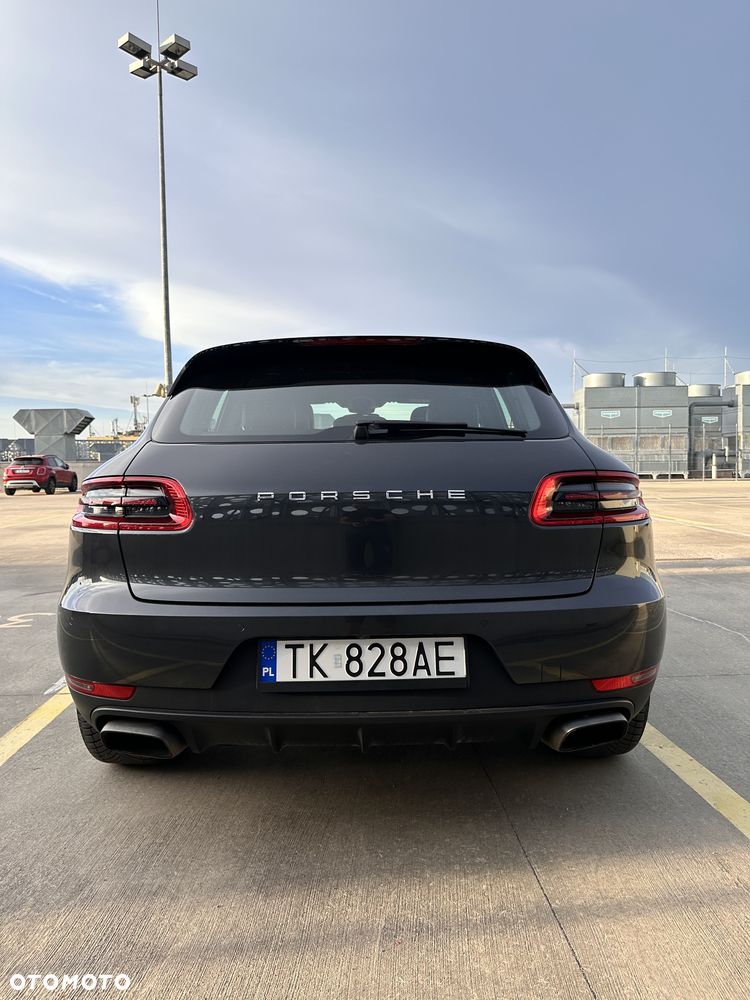 Porsche Macan - 23