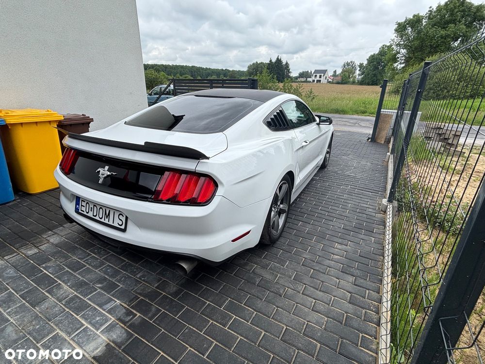 Ford Mustang - 5
