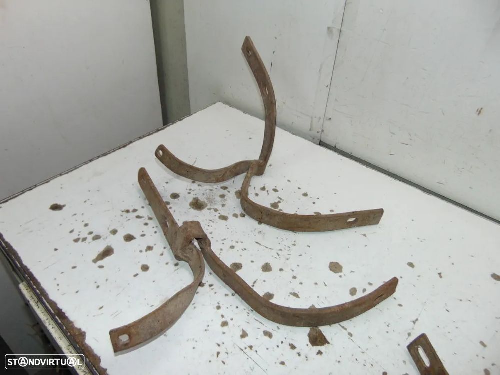 VolvoPV 544 bocal/Suportes - 6