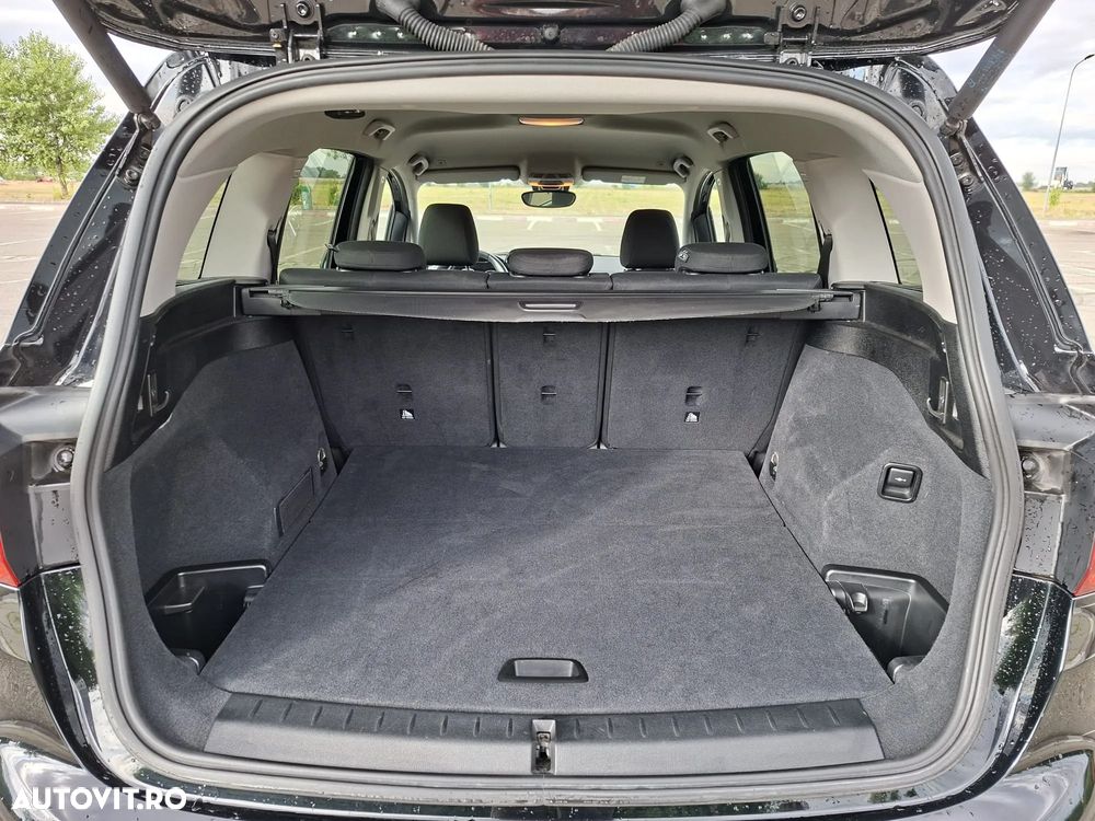 BMW Seria 2 218i Advantage - 12
