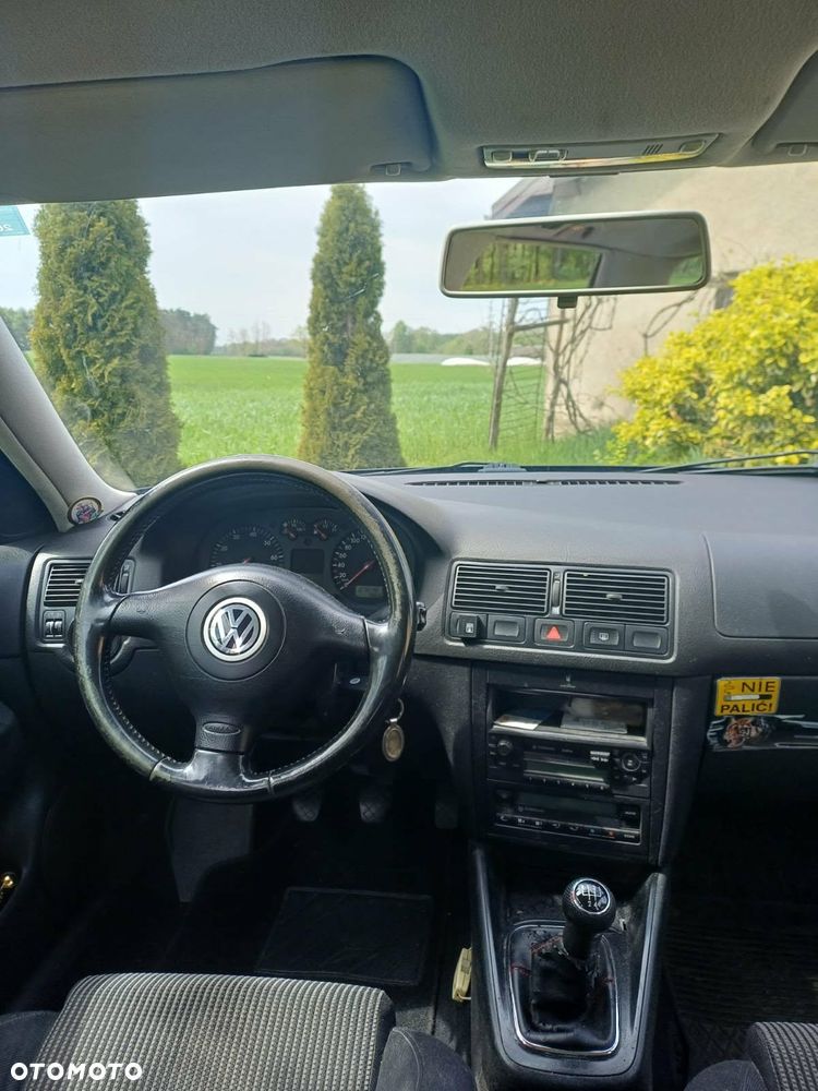Volkswagen Golf 1.6 Basis - 8