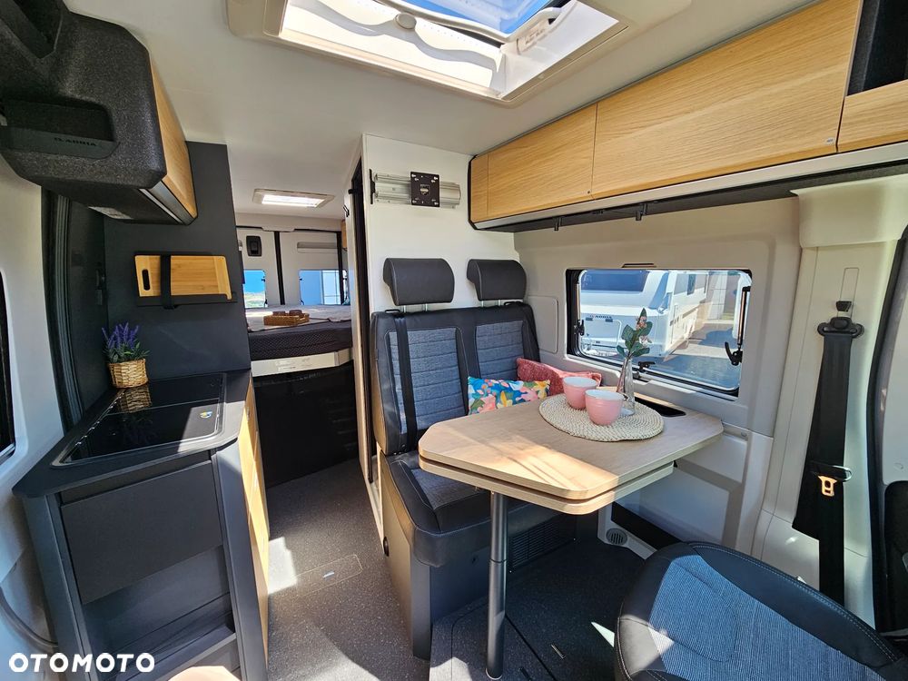 Adria Twin 640 SGX - 10