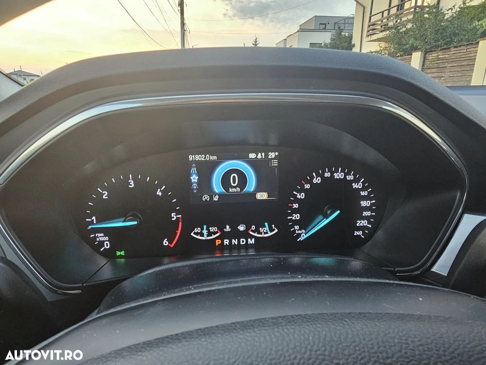 Ford Focus 2.0 EcoBlue Titanium Business - 28