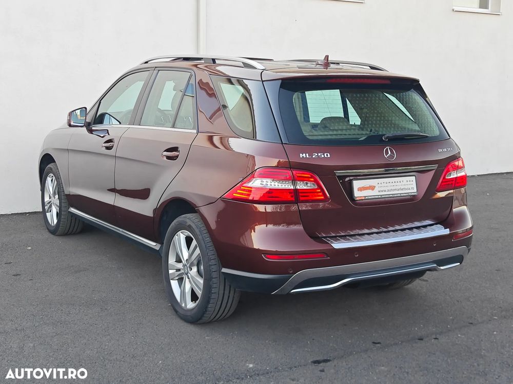 Mercedes-Benz ML 250 BlueTEC 4MATIC 7G-TRONIC - 4