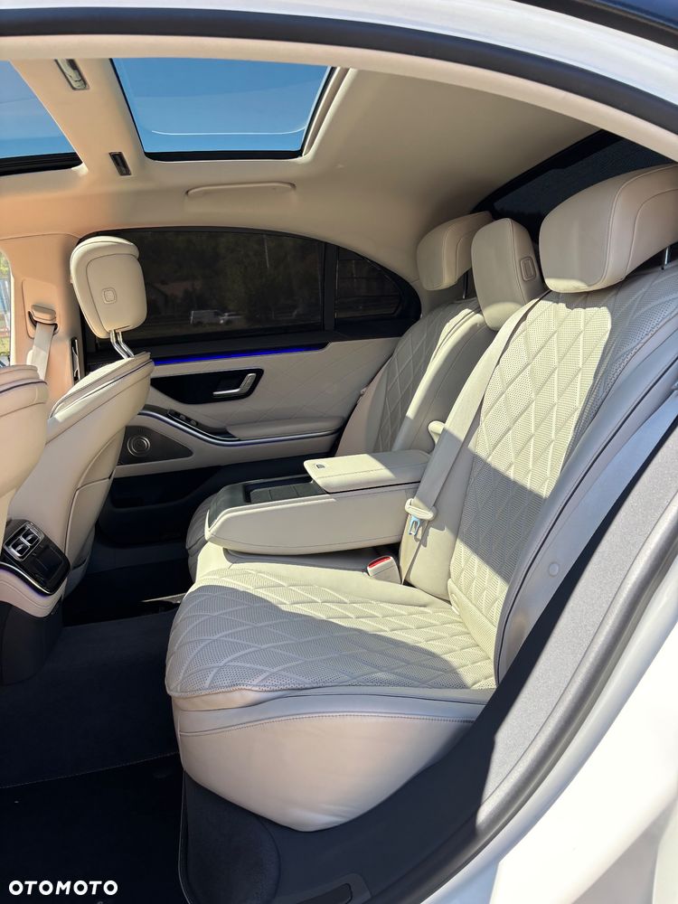 Mercedes-Benz Klasa S 580 4Matic L 9G-TRONIC - 15