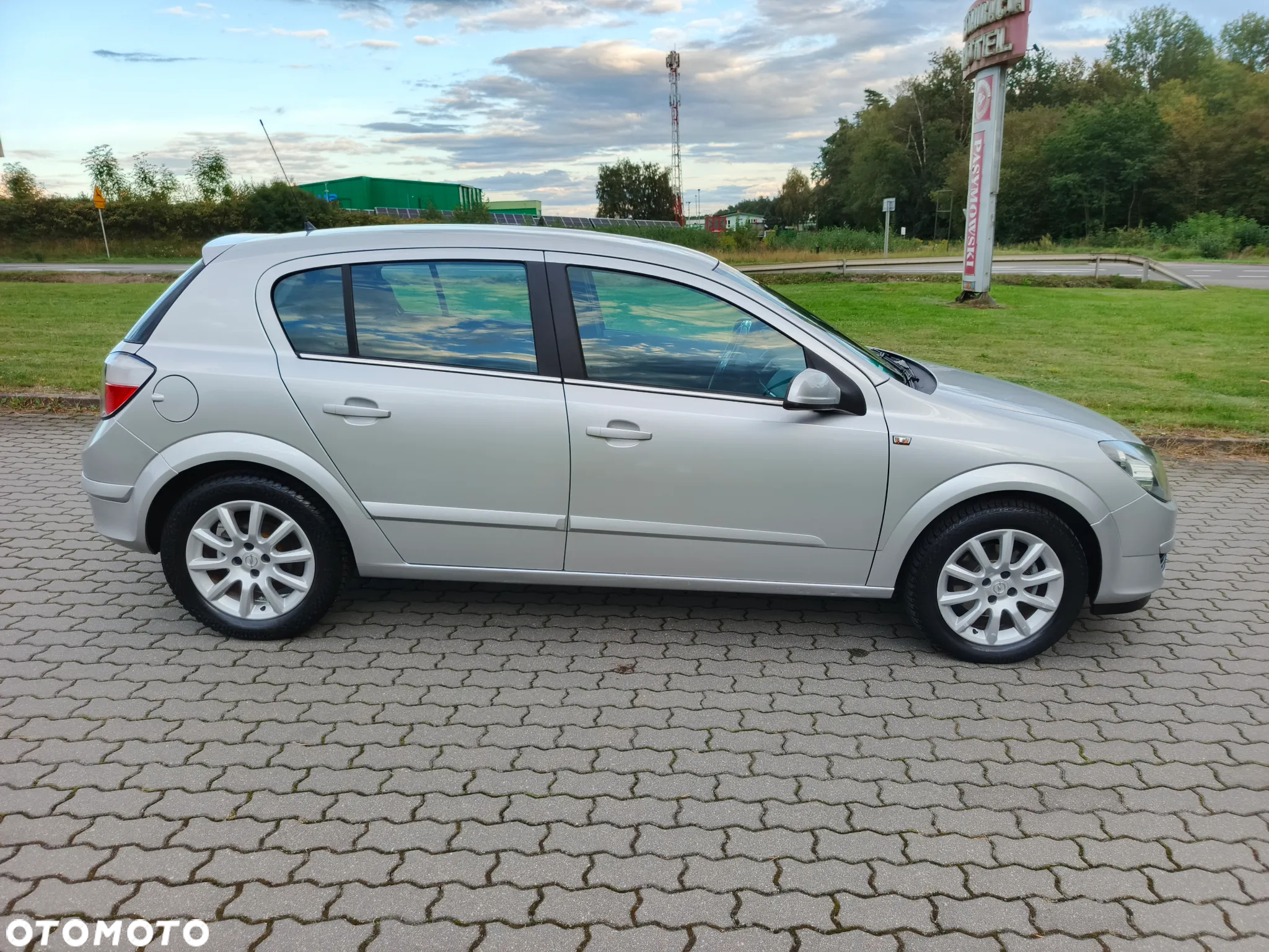 Opel Astra 1.6 Elegance - 31